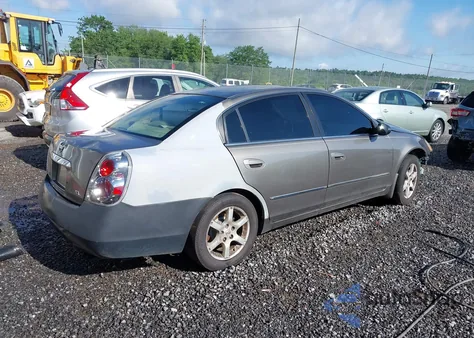 2005 Nissan Altima 2.5 S z USA, uszkodzony, nr VIN 1N4AL11D45N480854